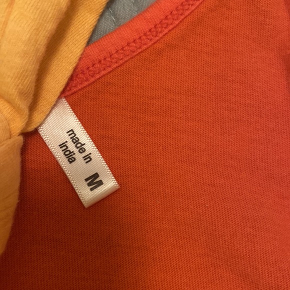 Natalie and me Color Block Top - Picture 5 of 6